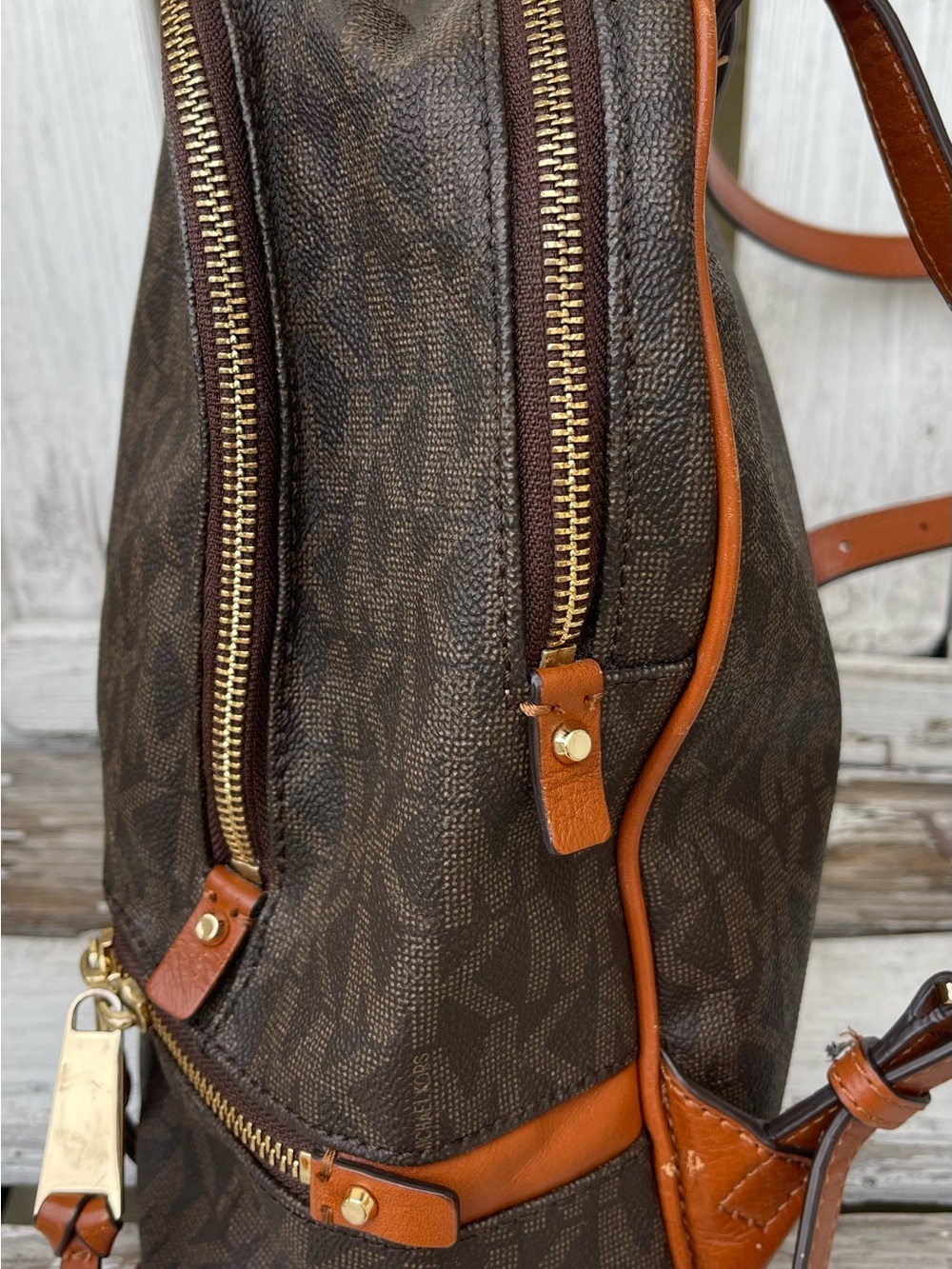 Michael Kors Rhea Medium Backpack Brown Acorn MK Logo Print Gold Zippers - Picture 3 of 7